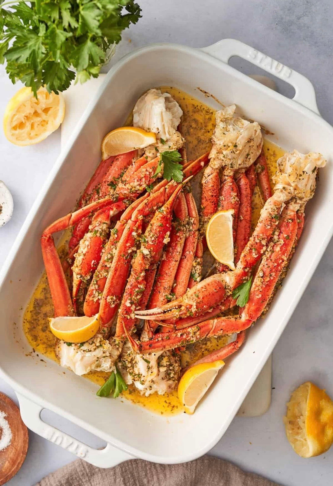 Love seafood? The Seafood Recipes section of Easy Eatz features easy crab legs, shrimp dishes, seafood boils, fish recipes, and rich buttery meals that bring restaurant-quality flavor right to your kitchen.” 🦀🍤✨