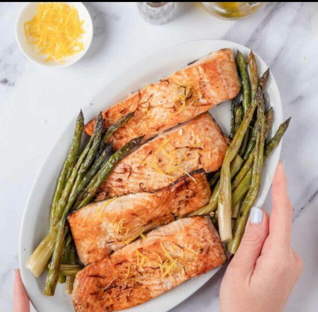 Healthy Lemon Garlic Salmon & Asparagus (Easy Sheet Pan Dinner)