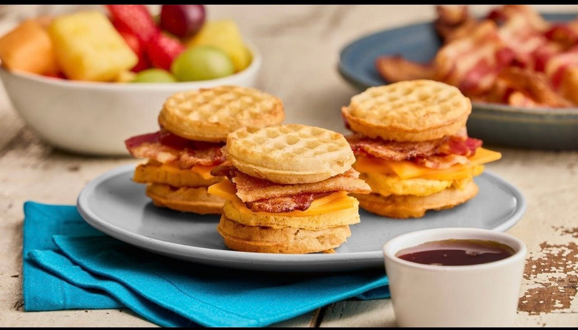 🧇🍳 Sausage, Egg & Cheese Waffle Breakfast Sliders