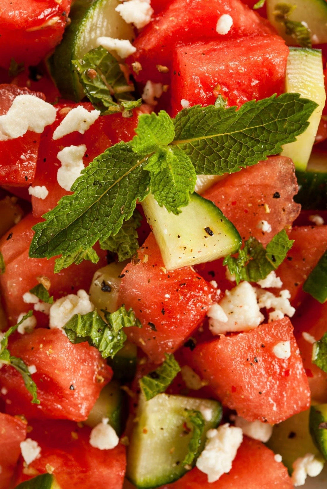 🍉🥒 Sweet Heat Watermelon Cucumber Salad
