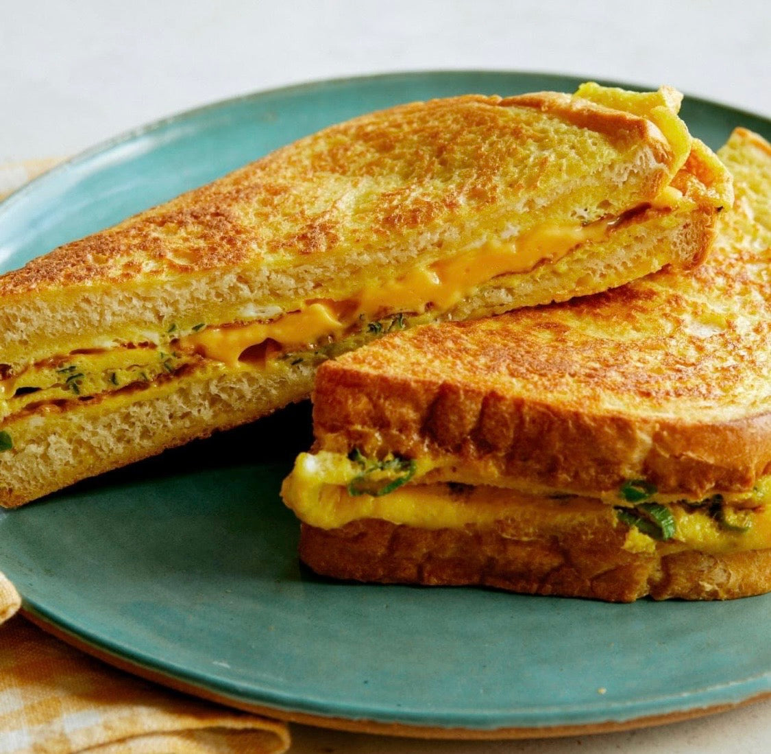 🍞🧀 Auntie Sherita’s Crispy Egg &amp; Cheese Breakfast Pocket